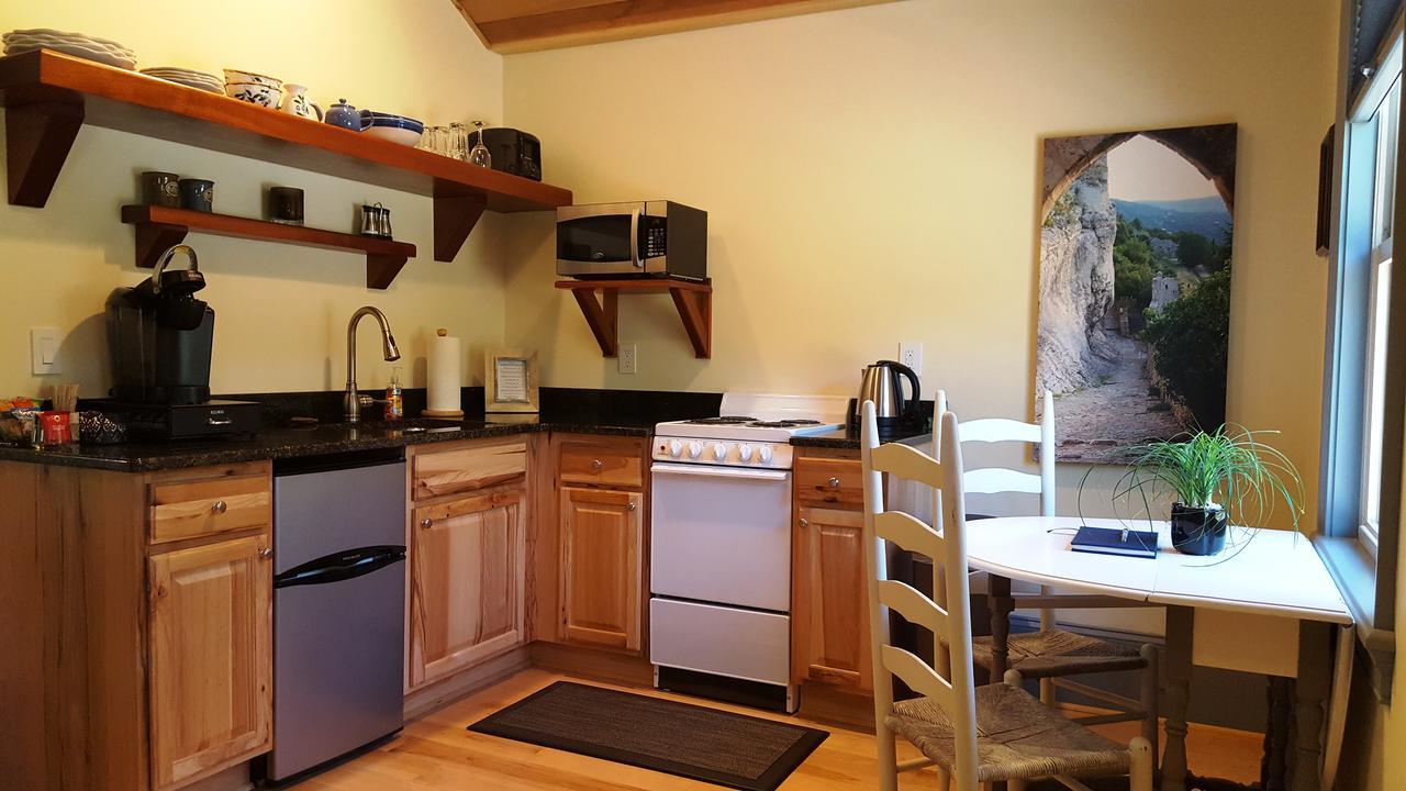 Hummingbird Inn Goshen Екстер'єр фото